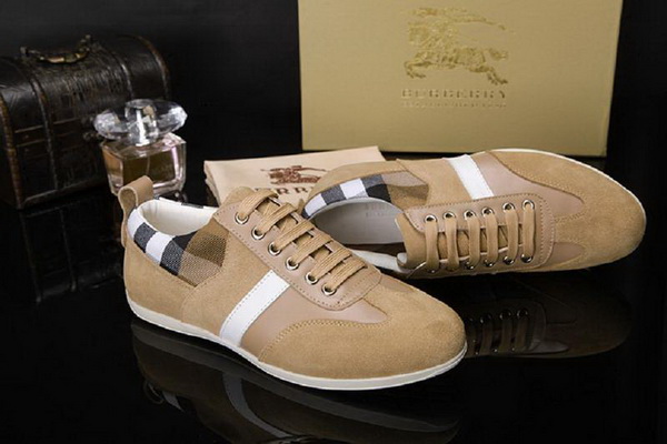 Burberry Fashion Men Sneakers--053